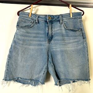 SO High Rise Straight Leg Shorts 11/30W